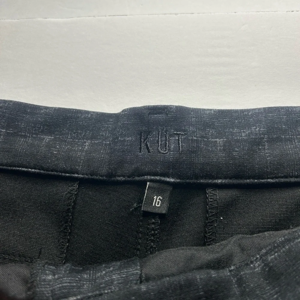 Kut from the Kloth Women’s Fab Ab Black Trouser skinny pants size 16 work wear